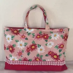 大きめサイズのレッスンバック花柄レース付き