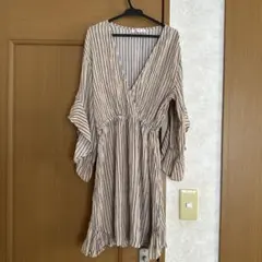 BILLABONG ストライプミニワンピースのサムネイル