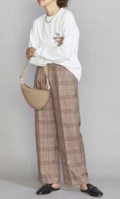 Item thumbnail for item 015daa08-8186-453b-b388-2c57d910cf8a