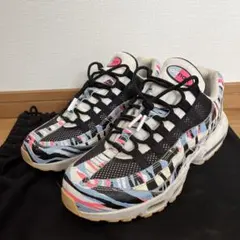 Nike Air Max 95 スニーカー ブルー／ピンク/ホワイト／ブラック