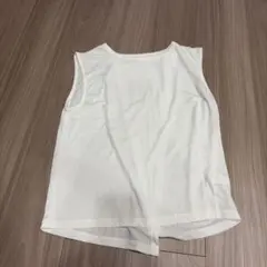 《Ungrid》ノースリーブTシャツアイボリー