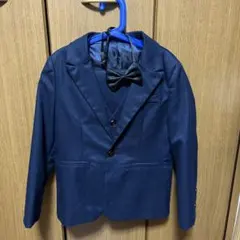 ネイビー フォーマルスーツ 蝶ネクタイ付き　130cm