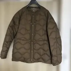 ユニクロ ホワイトマウンテニアリング ダウンジャケット ＸＬ