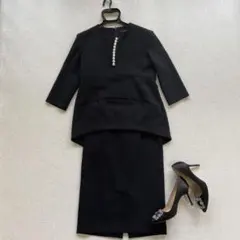 YOKOCHAN ヨーコチャン ロングスリーブパールスリットラインブラウス