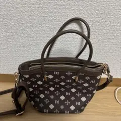 ブラウン ロゴプリント ハンドバッグ