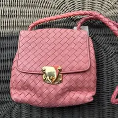 BOTTEGA ピンク 編み込みレザー ショルダーバッグ