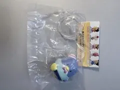 クレヨンしんちゃん　サンリオ　ガチャ　ならぶんです