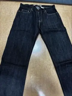 ダークブルー ストレートデニム