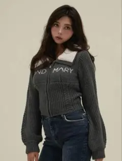 Mary logo zip tops