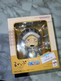 るかっぷ　トラファルガー•ロー　フィギュア