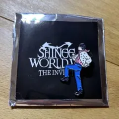 SHINee 2026 WORLD VIII ランダムピンバッジ - メルカリ