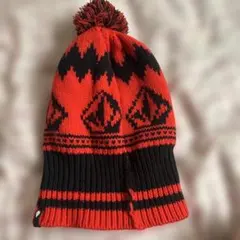 VOLCOM ニット帽 ビーニー スノーボード スキー ウィンタースポーツ用　赤