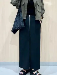 【美品】フロントジップナローロングスカート