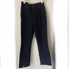 LOWRYS FARM デニムパンツ スリット入りのサムネイル