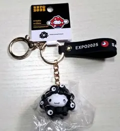 ★サンリオキャラクターズ　黒ミャクミャク立体キーホルダーシナモロール　新品未使用