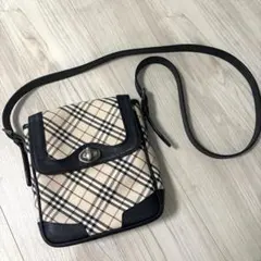 美品！バーバリー ショルダーバッグ ノバチェック ターンロック 斜め掛け