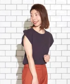 le.coeur blanc ルクールブラン　フリルスリーブニットプルオーバーのサムネイル