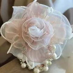 【1点のみ】コサージュ ヘアアクセサリー 髪飾り　ブローチ ホワイト ピンク