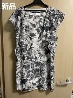 新品　YECCA VECCA／ワンピース　夏　花柄