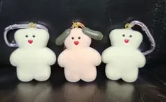 モジョジョジョ　mojojojo　しろくま2つ　犬1つ　　カラナビ付き