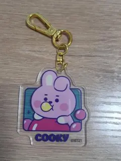BT21　COOKY アクリルキーホルダー