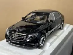 オートアート 1/18 Mercedes-Maybach S600のサムネイル