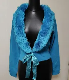 今週で削除◆ターコイズ色ファー付き長袖カーディガン