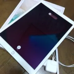 ゴールド iPad 本体 充電器付き　Apple pencil付き