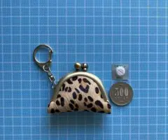 Item thumbnail for item 8f6d9ce6-a6d4-4697-ac69-48325a0b0569