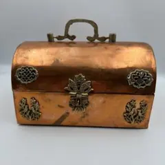 Item thumbnail for item 4b3e121f-365f-4dab-9607-704c77d3338d