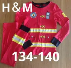 お値下げ中✩H&M 消防士パジャマ 134-140のサムネイル