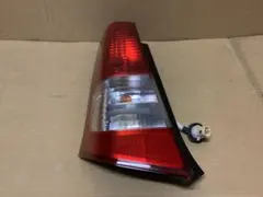 スズキワゴンR 2008年式 DBA-MH23S 左テールレンズのサムネイル