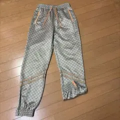 ♡diesel パンツ 未使用に近い♡のサムネイル