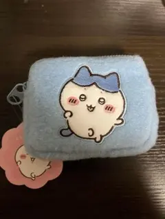 ちいかわ ふわふわミニポーチ ハチワレ