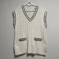 INGNI ケーブル編み ベスト アイボリー