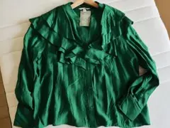 【未使用品】H＆M フリル付きグリーンシャツ