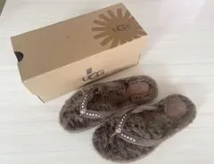 【未使用】 UGG フラッフィー ムートン サンダル ブラウン 23cm