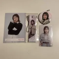 櫻坂46 松田里奈 まとめ売り 生写真 キーホルダー トレカ 缶バッジ