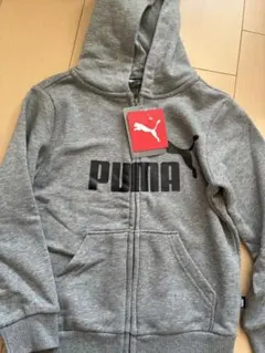 PUMA グレー パーカー