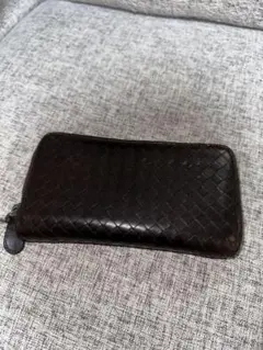 ボッテガヴェネタ イントレチャート ラウンドファスナー 長財布