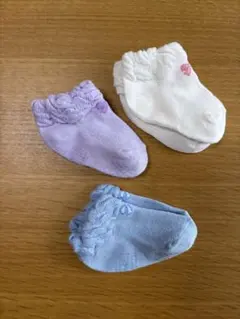 ベビー靴下 3色セット フリル付き　リボン柄　サイズ9〜14センチ
