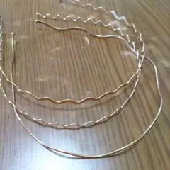 ウェーブカチューシャ 3本セットのサムネイル