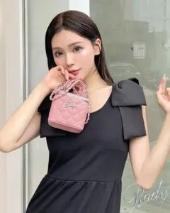 《新品・未使用》キルティングミニバニティ　ノベルティ