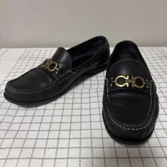 Salvatore Ferragamo ガンチーニ ローファー 黒6 1/2Bのサムネイル