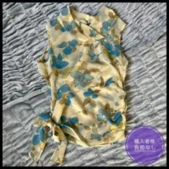 【安心のメルカリ便】COMME CA DU MODE 花柄ノースリーブトップス