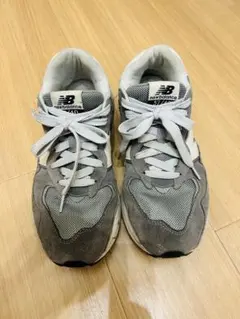 New Balance M5740 28.5cm
