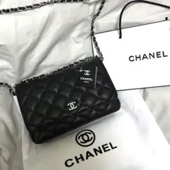 CHANEL ꕤ キャビアキルティング チェーン ショルダーバッグ
