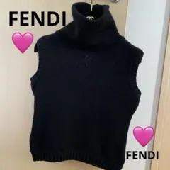 FENDI ブラック ノースリーブ タートルネック　ズッカ　キラキラ　S M