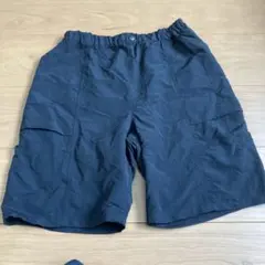 ユニクロ　ブラック　ハーフパンツ　size160