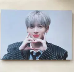 BTS V テテ マスタニム アクリルパネルA4 - メルカリ